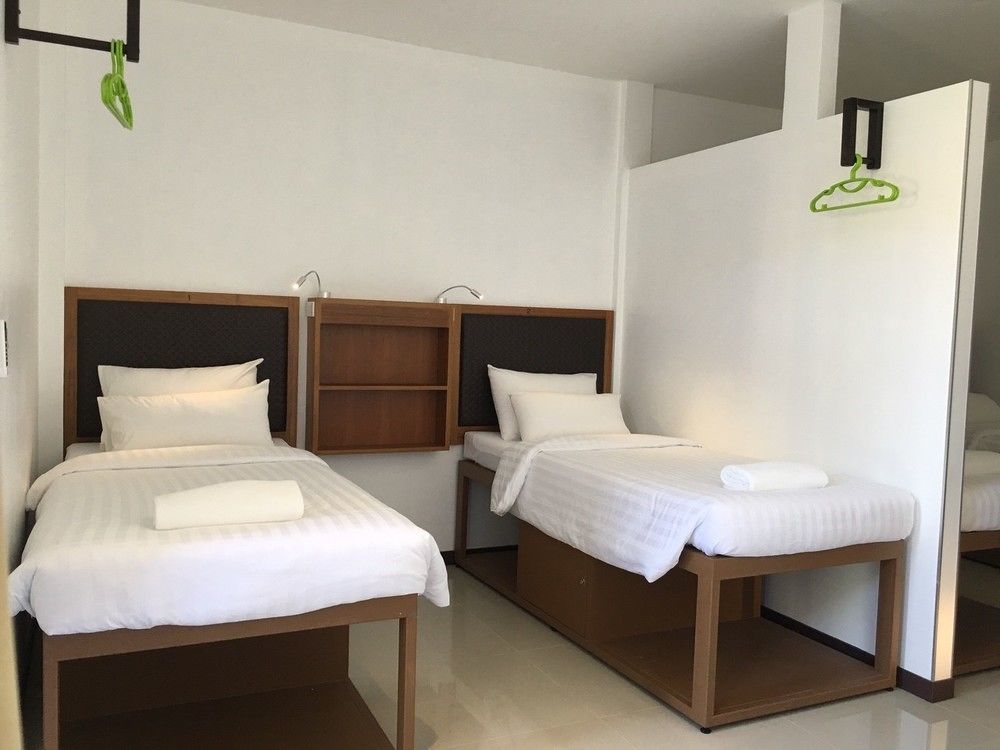 The Lantern Hostel, Chalong ,Phuket מראה חיצוני תמונה