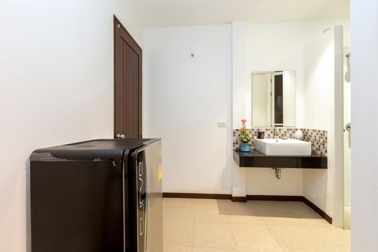The Lantern Hostel, Chalong ,Phuket מראה חיצוני תמונה