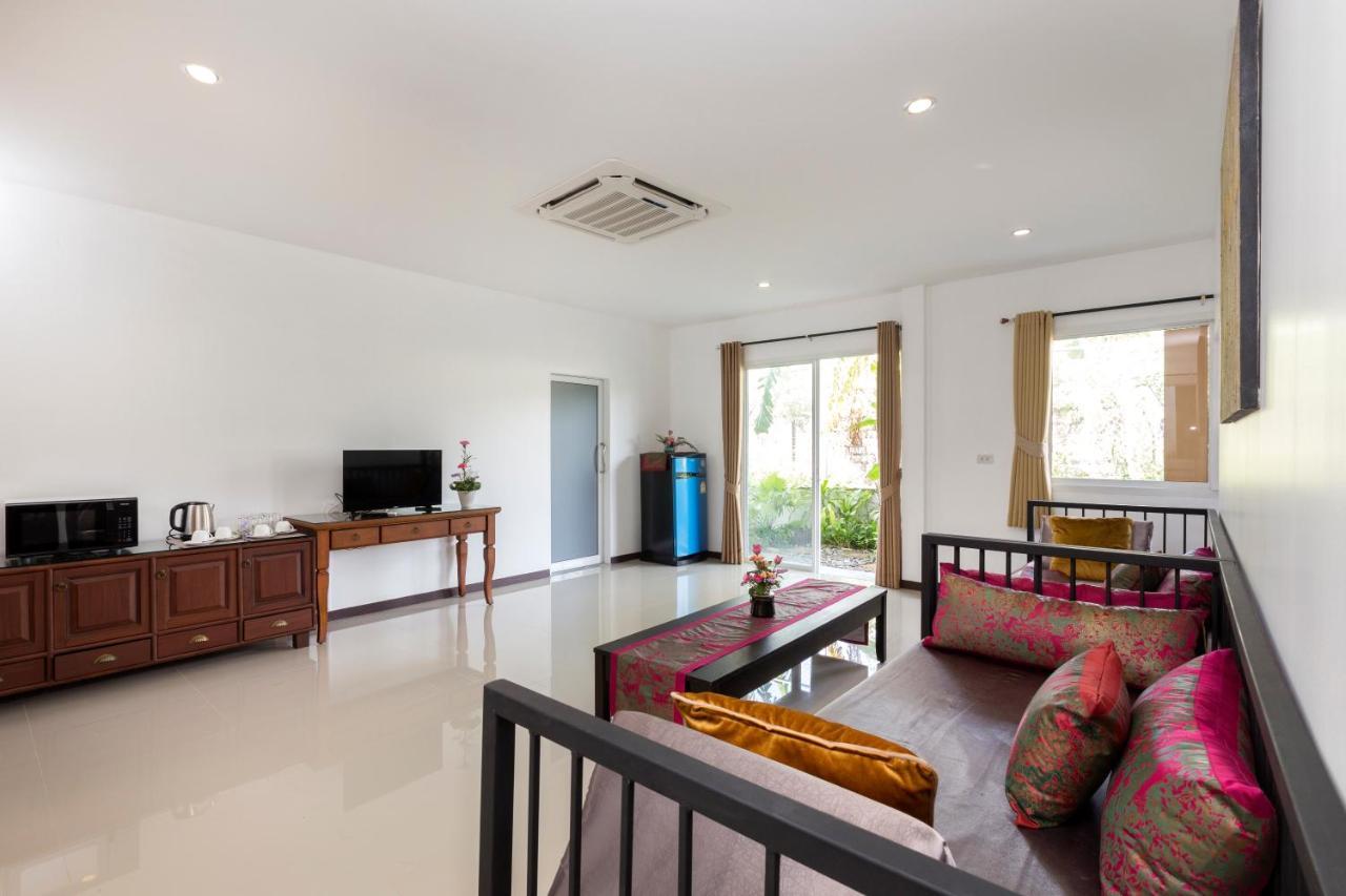 The Lantern Hostel, Chalong ,Phuket מראה חיצוני תמונה
